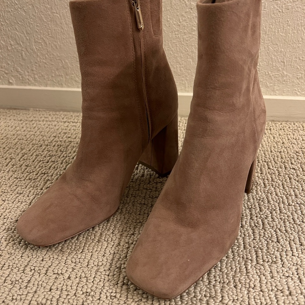 Sam Edelman Sand Suede Ankle Boots size 9